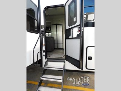 2026 Coachmen RV Brookstone - Photo 13