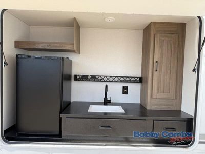 2025 Coachmen RV Freedom Express Ultra Lite - Photo 11