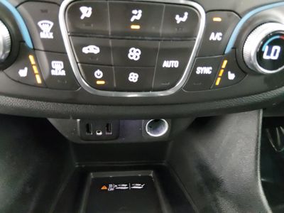 2023 Chevrolet Traverse - Photo 19