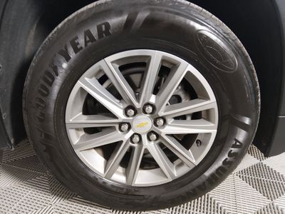 2023 Chevrolet Traverse - Photo 10