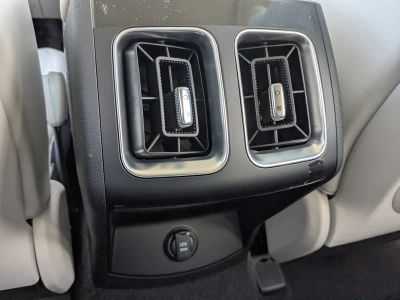 2026 Kia Sorento — photo 17 view