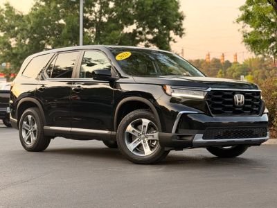 2023 Honda Pilot - Photo 2
