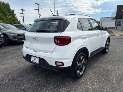 2026 Hyundai Venue - Photo 5