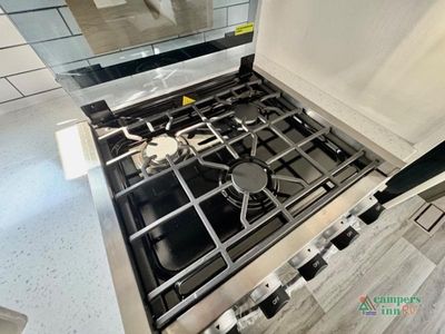 2027 Venture RV SportTrek Touring Edition - Photo 34