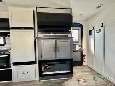 2027 Venture RV SportTrek Touring Edition - Photo 39