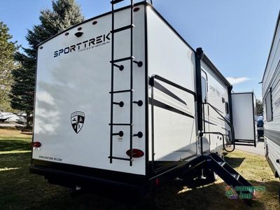 2027 Venture RV SportTrek Touring Edition - Photo 5