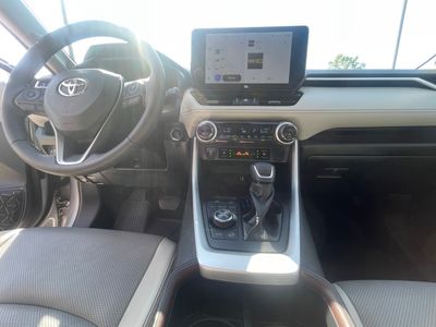 2023 Toyota RAV4 - Photo 8