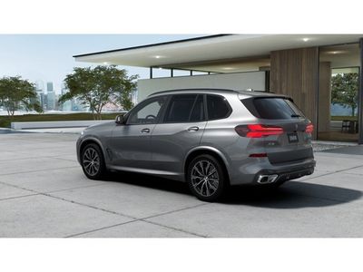 2026 BMW X5 xDrive40i — side profile view