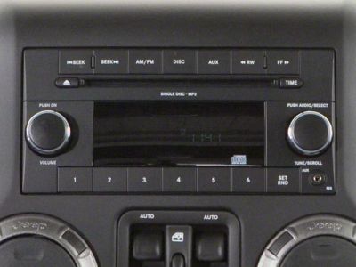 2010 Jeep Wrangler — photo 14 view
