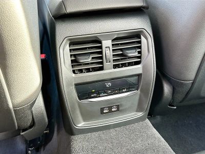 2026 BMW 3 Series — photo 20 view