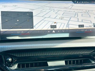 2026 BMW 3 Series — photo 10 view