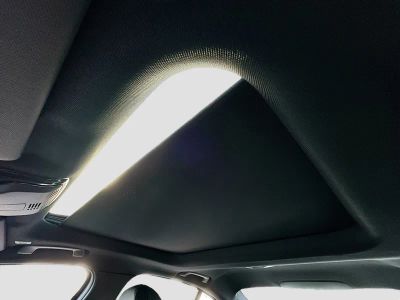 2026 BMW 3 Series — photo 16 view