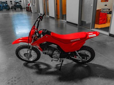 2026 Honda CRF110F - Photo 6