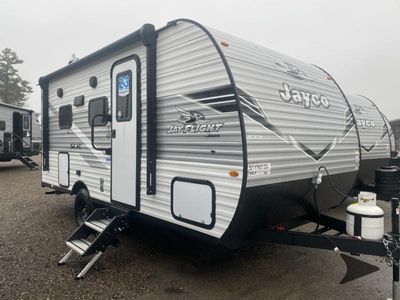 2026 Jayco Jay Flight SLX - Photo 2