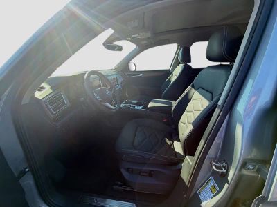 2026 Volkswagen Atlas — photo 16 view