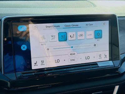 2026 Volkswagen Atlas — photo 14 view