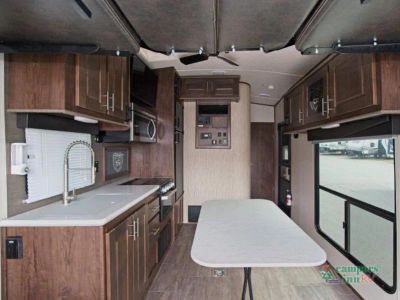 2019 Cruiser Stryker — photo 14 view