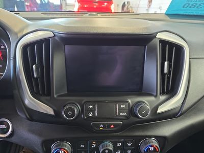 2024 GMC Terrain - Photo 11