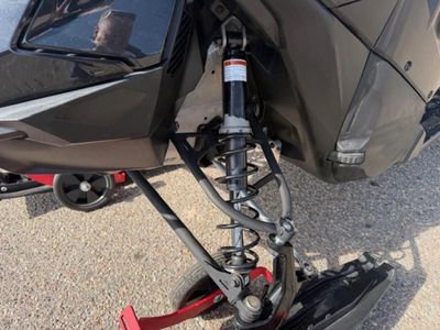 2024 Ski-Doo Summit Adrenaline with Edge Package Rotax 850 E-TEC 146 SS H_Al Powder 2 - Photo 9