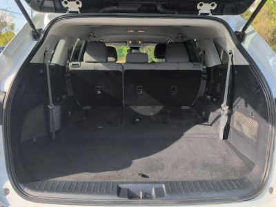 2023 Toyota Highlander — photo 26 view