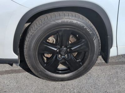 2023 Toyota Highlander — photo 27 view