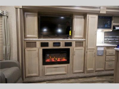 2022 Coachmen RV Catalina Destination Series - Photo 30