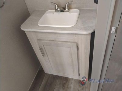 2022 Coachmen RV Catalina Destination Series - Photo 23