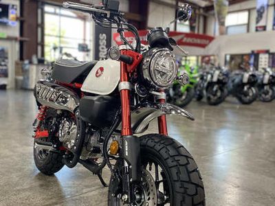 2025 Honda Monkey ABS - Photo 4