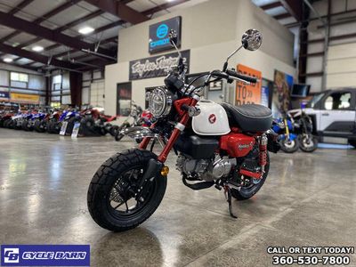 2025 Honda Monkey ABS - Photo 3