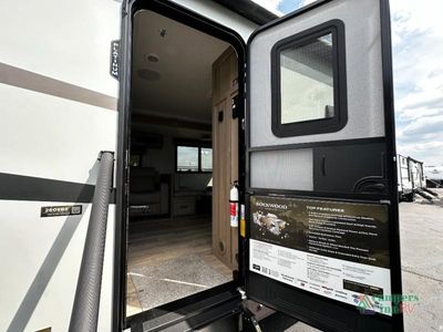 2026 Forest River RV Rockwood Ultra Lite - Photo 7