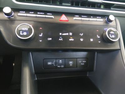2024 Hyundai Sonata - Photo 16