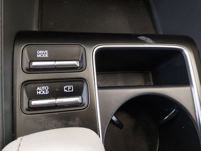 2024 Hyundai Sonata - Photo 17