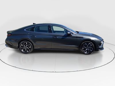 2024 Hyundai Sonata - Photo 8