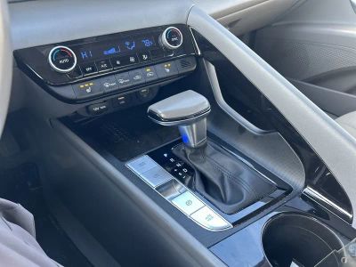 2021 Hyundai Elantra SEL - Photo 23