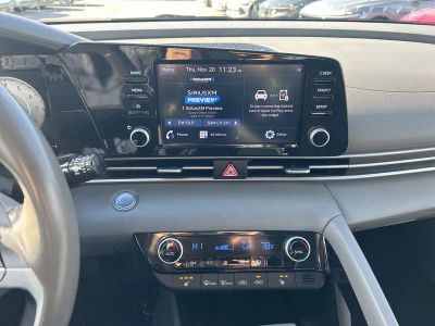 2021 Hyundai Elantra SEL - Photo 18
