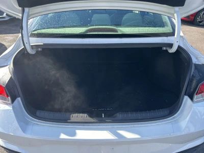 2021 Hyundai Elantra SEL - Photo 33