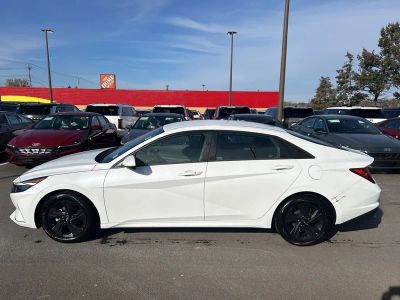 2021 Hyundai Elantra SEL - Photo 8