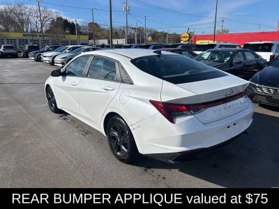 2021 Hyundai Elantra SEL - Photo 7