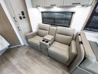 2027 Entegra ODYSSEY — photo 9 view