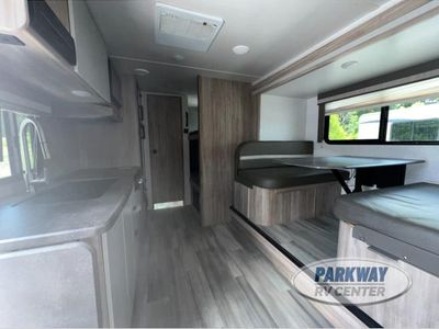 2021 Winnebago Industries Towables Micro Minnie - Photo 5