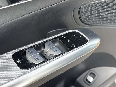 2026 Mercedes-Benz GLC — photo 18 view