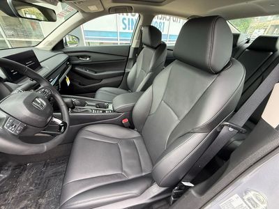 2026 Honda Accord Hybrid - Photo 10