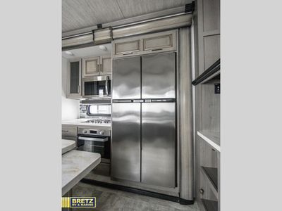 2021 Keystone RV Montana - Photo 21