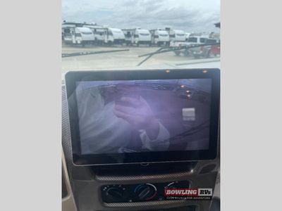 2023 Windsport 31C - Photo 37