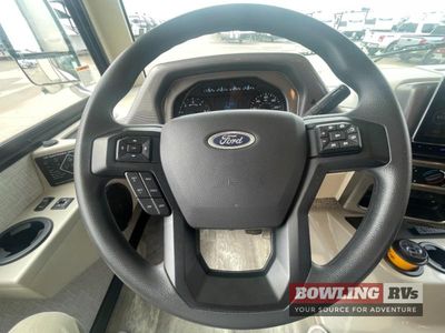 2023 Windsport 31C - Photo 32