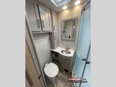 2023 Windsport 31C - Photo 22