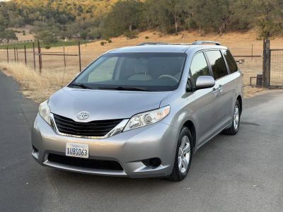 2011 Toyota Sienna — side profile view