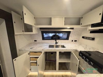2027 Venture RV Campbound Platinum - Photo 17