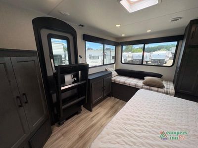 2027 Venture RV Campbound Platinum - Photo 38