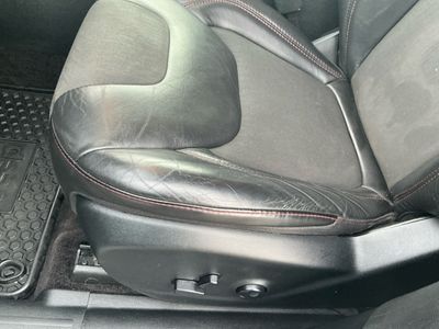 2018 Jeep Cherokee — photo 9 view